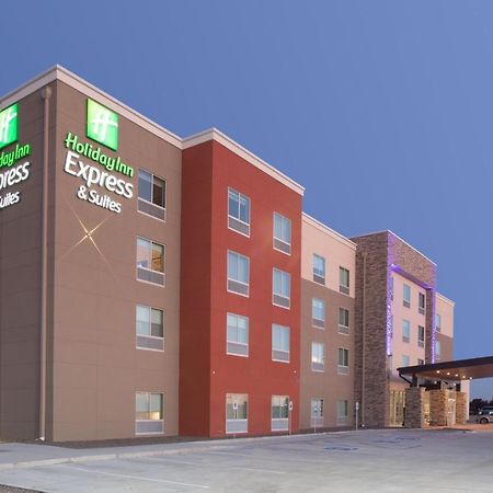 Holiday Inn Express & Suites - Goodland I-70 By Ihg Dış mekan fotoğraf