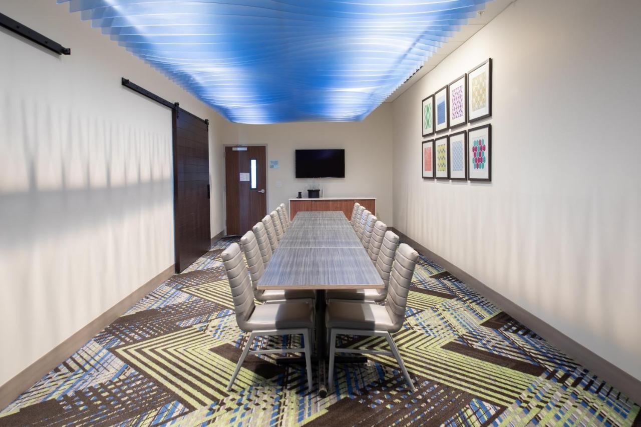 Holiday Inn Express & Suites - Goodland I-70 By Ihg Dış mekan fotoğraf