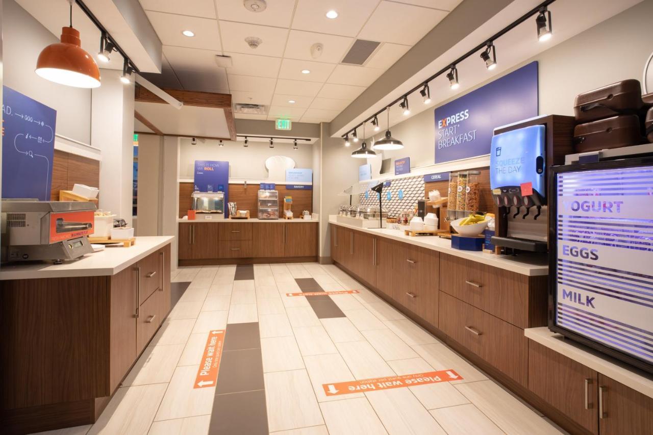 Holiday Inn Express & Suites - Goodland I-70 By Ihg Dış mekan fotoğraf