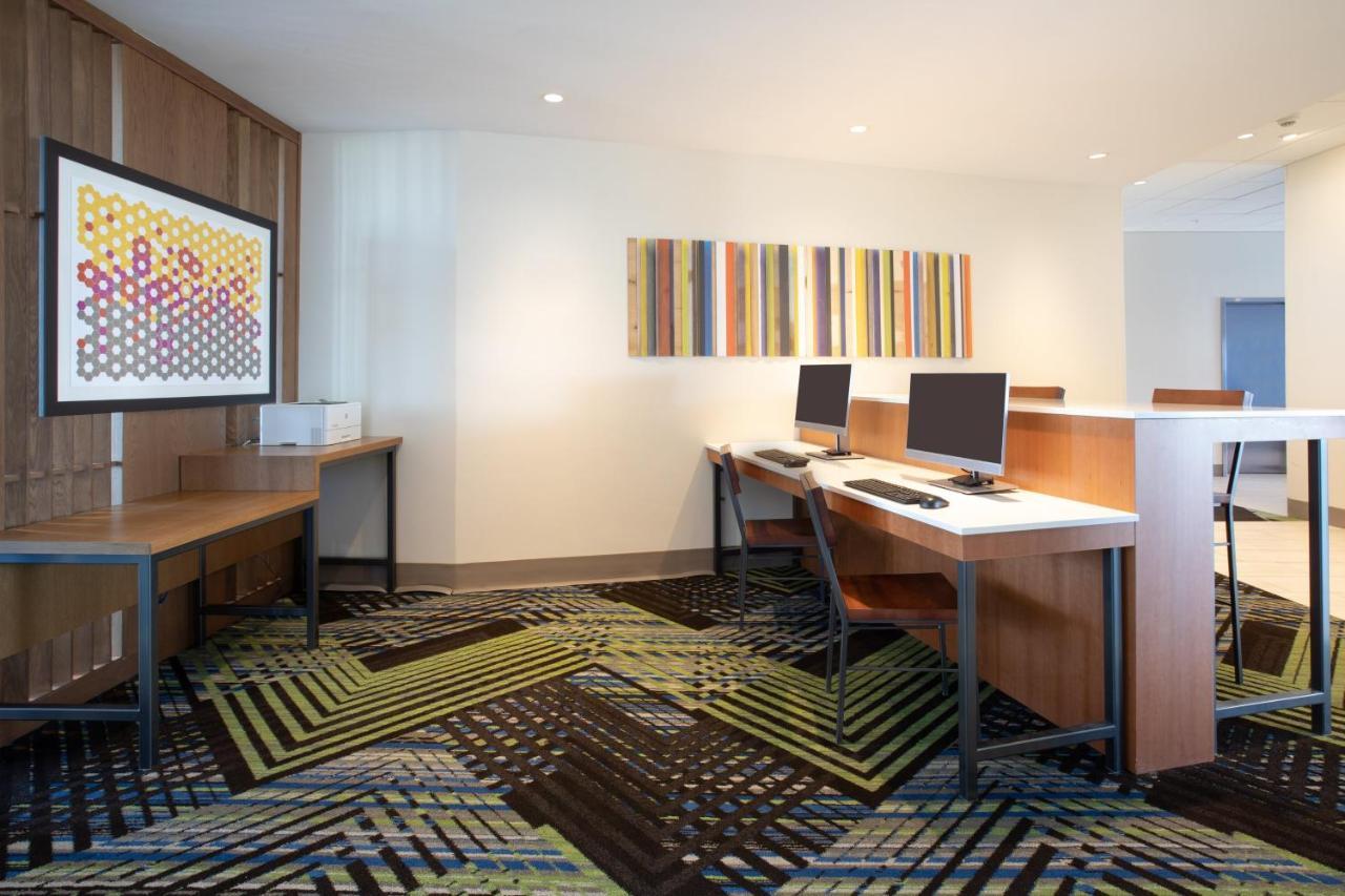 Holiday Inn Express & Suites - Goodland I-70 By Ihg Dış mekan fotoğraf