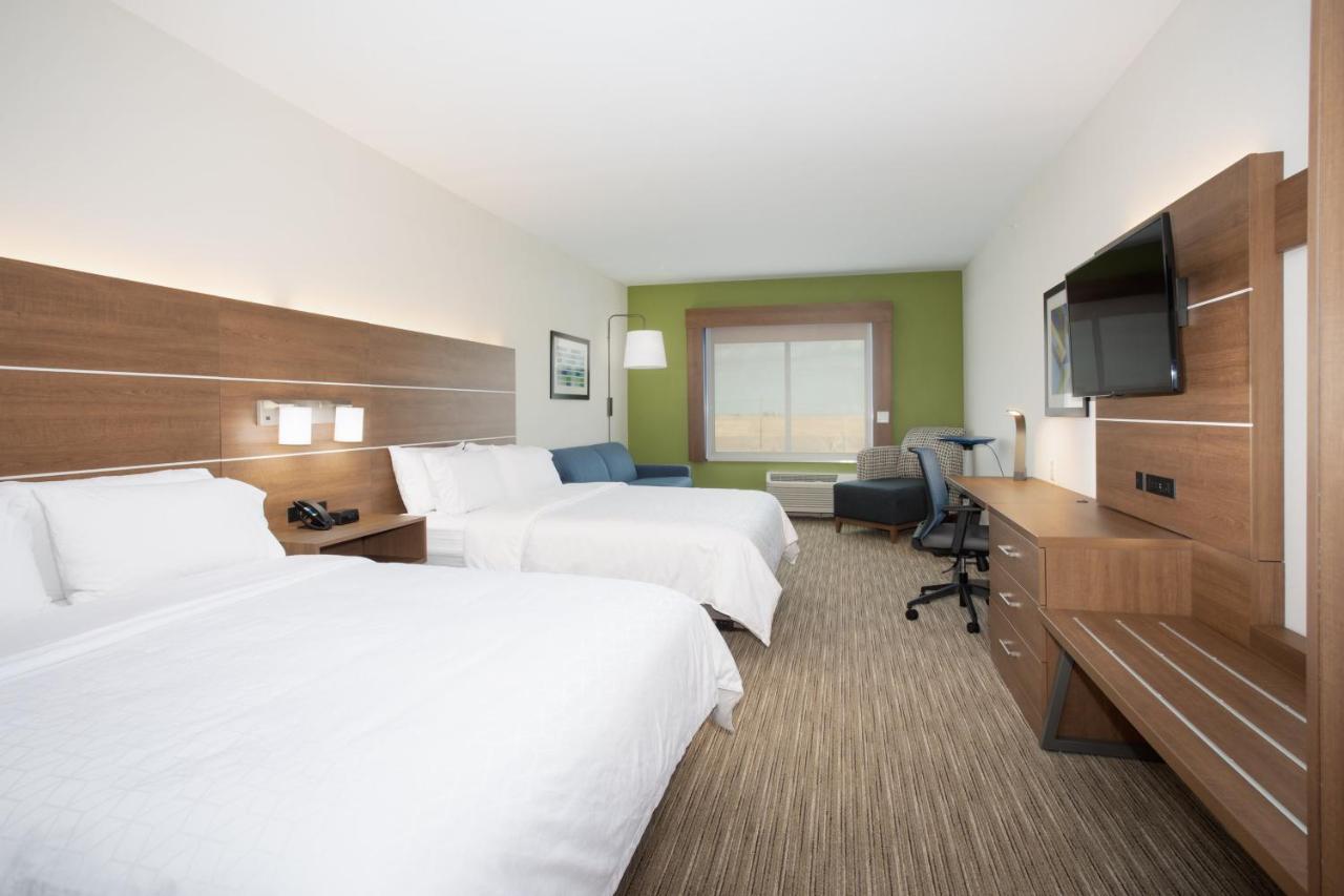 Holiday Inn Express & Suites - Goodland I-70 By Ihg Dış mekan fotoğraf