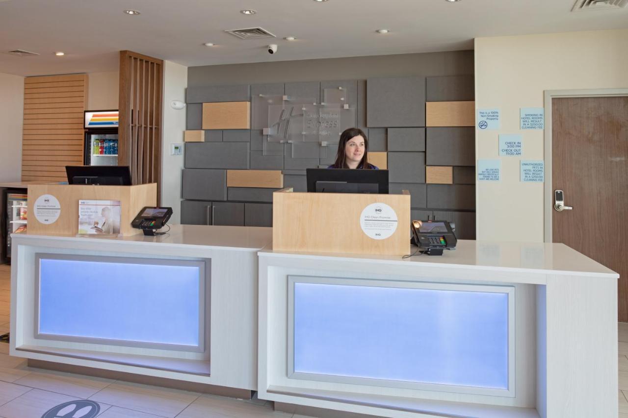 Holiday Inn Express & Suites - Goodland I-70 By Ihg Dış mekan fotoğraf