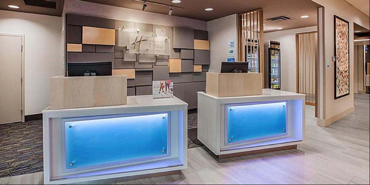 Holiday Inn Express & Suites - Goodland I-70 By Ihg Dış mekan fotoğraf