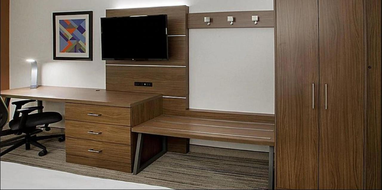 Holiday Inn Express & Suites - Goodland I-70 By Ihg Dış mekan fotoğraf